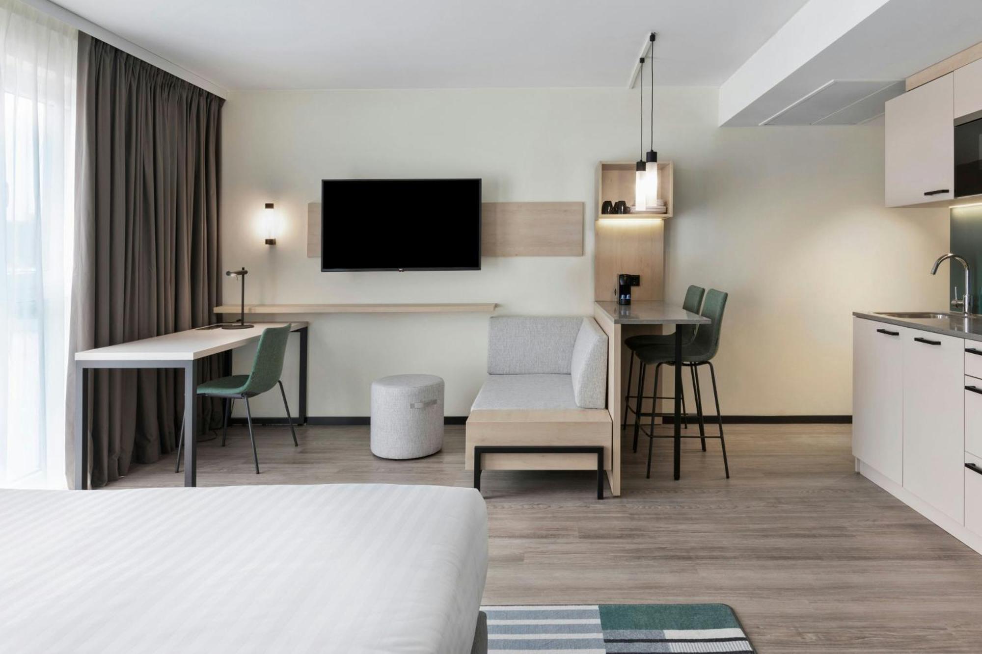 Residence Inn By Marriott Hamburg Altona Экстерьер фото