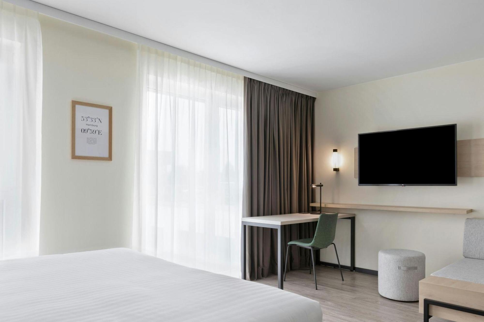 Residence Inn By Marriott Hamburg Altona Экстерьер фото