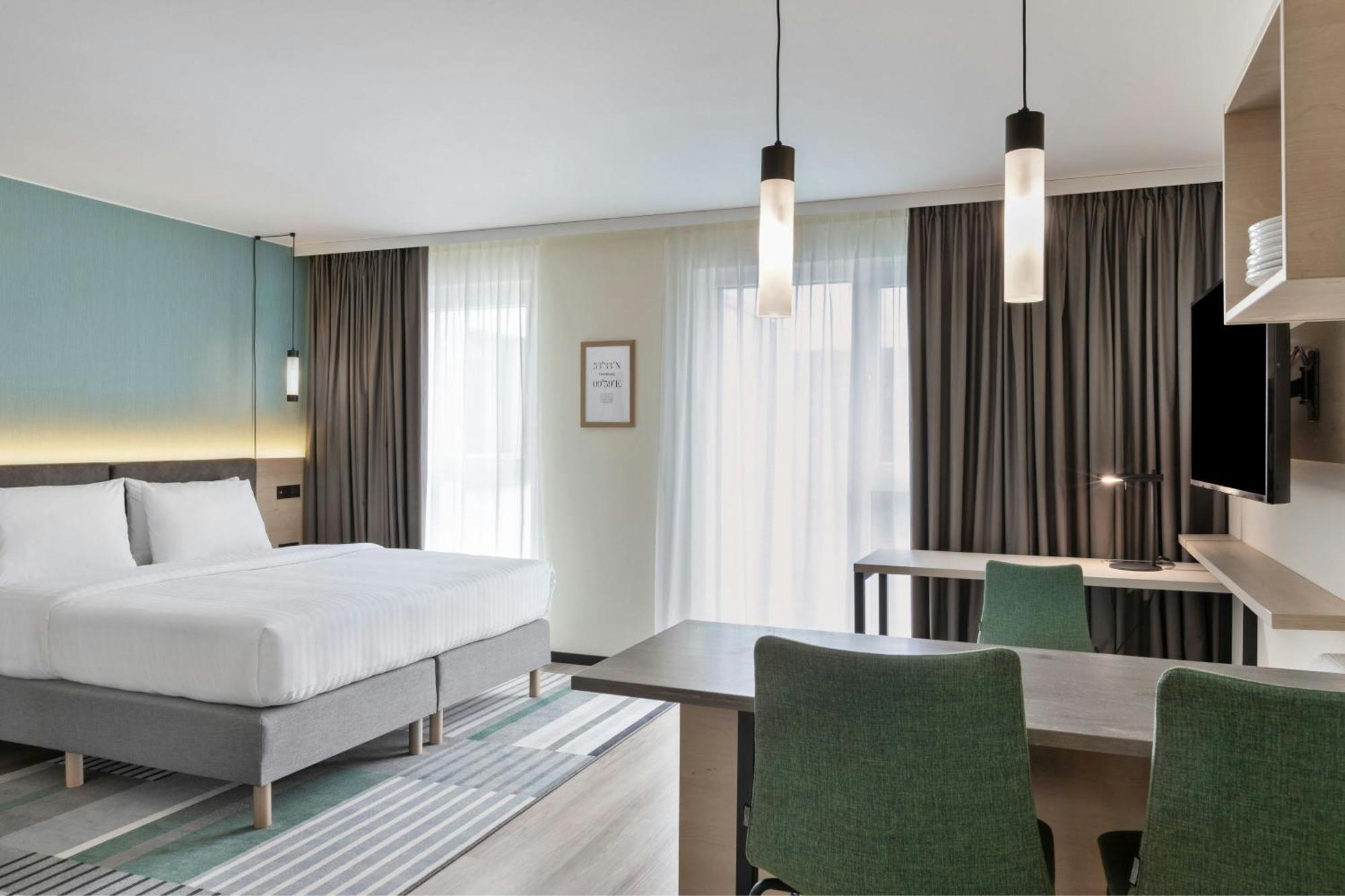 Residence Inn By Marriott Hamburg Altona Экстерьер фото